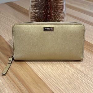 Kate spade zip around accordion wallet gold